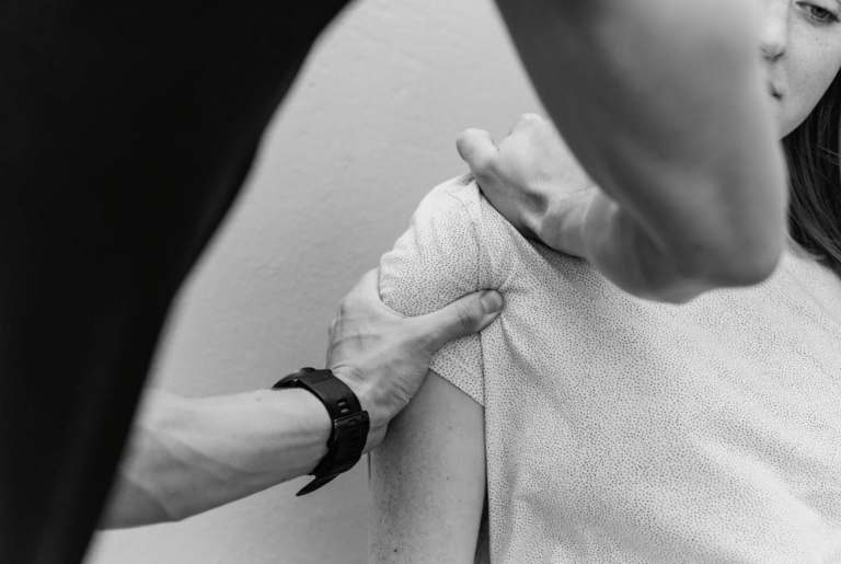 Accès direct au kinésithérapeute ᐅ CAREA Kiné sport Paris