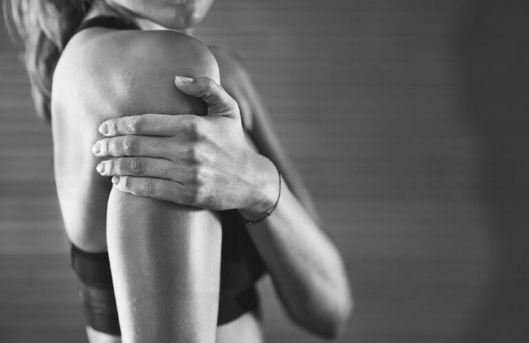 Capsulite épaule douleur capsulite rétractile traitement symptomes anatomie arret de travail