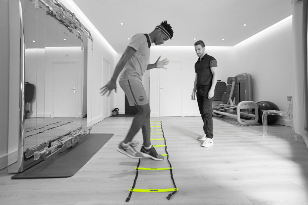 kiné coach sportif à paris cabinet de kiné renforcement musculaire mal de dos