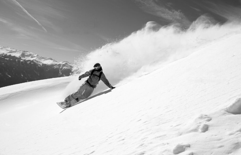 Blessures en snowboard - causes et traitement ᐅ CAREA Kiné sport Paris
