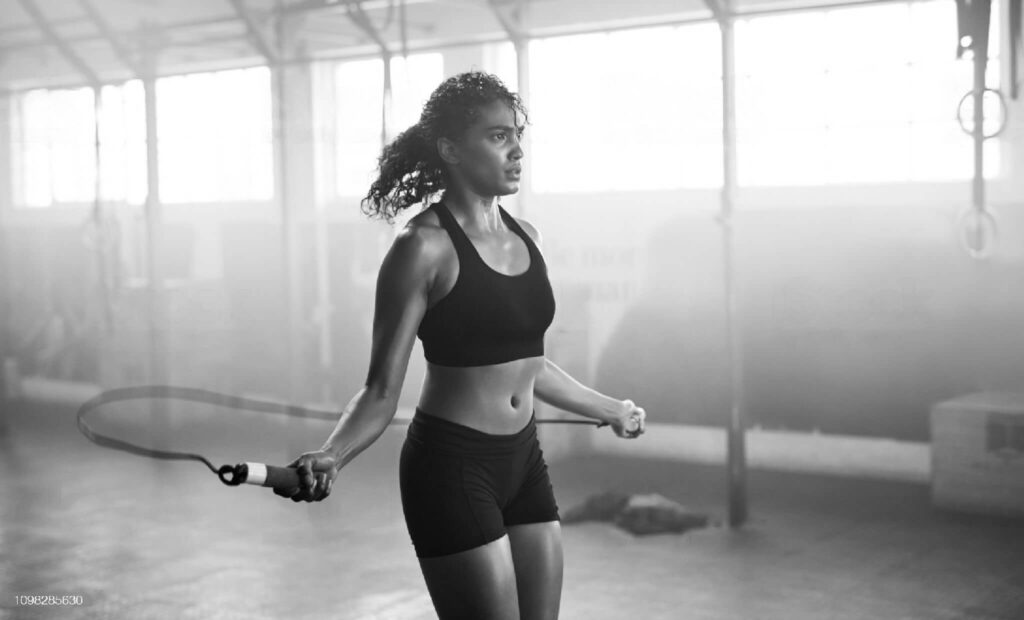 Incontinence urinaire fuite au sport chez la femme - rééducation périné avec un kiné du sport à Paris