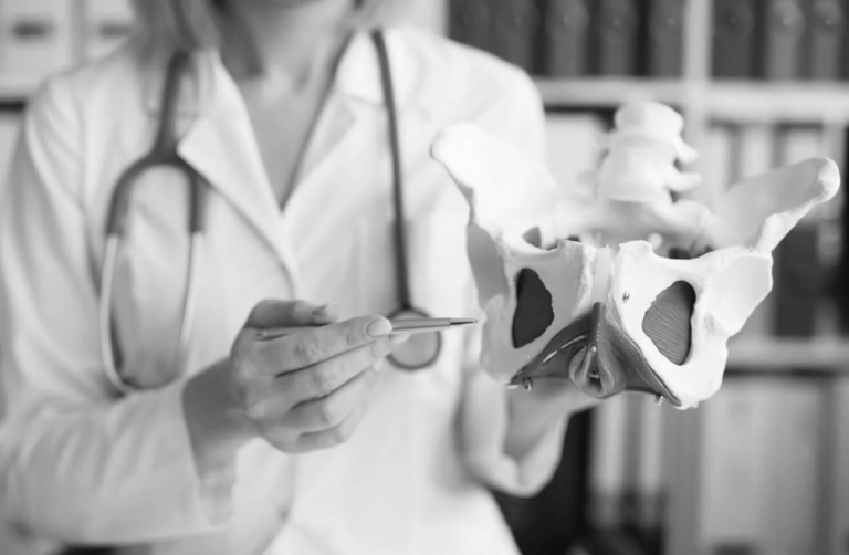 Bienfaits des exercices du périnée pour les femme - Rééducation du périnée par un kiné à Paris 8